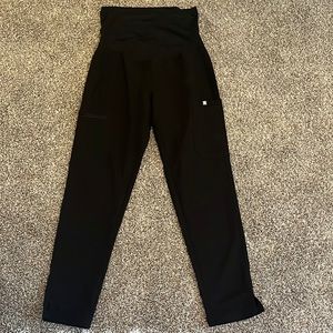 Small black FIGS maternity scrub pants